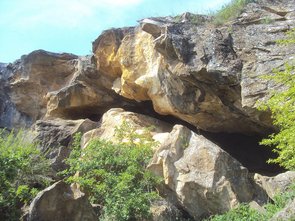 Пещеры каменные сараи Ставропольский край
